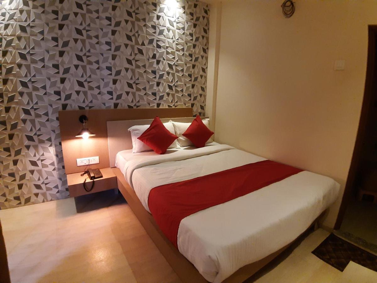 Hotel Great Annapurna Khuldabad Bagian luar foto