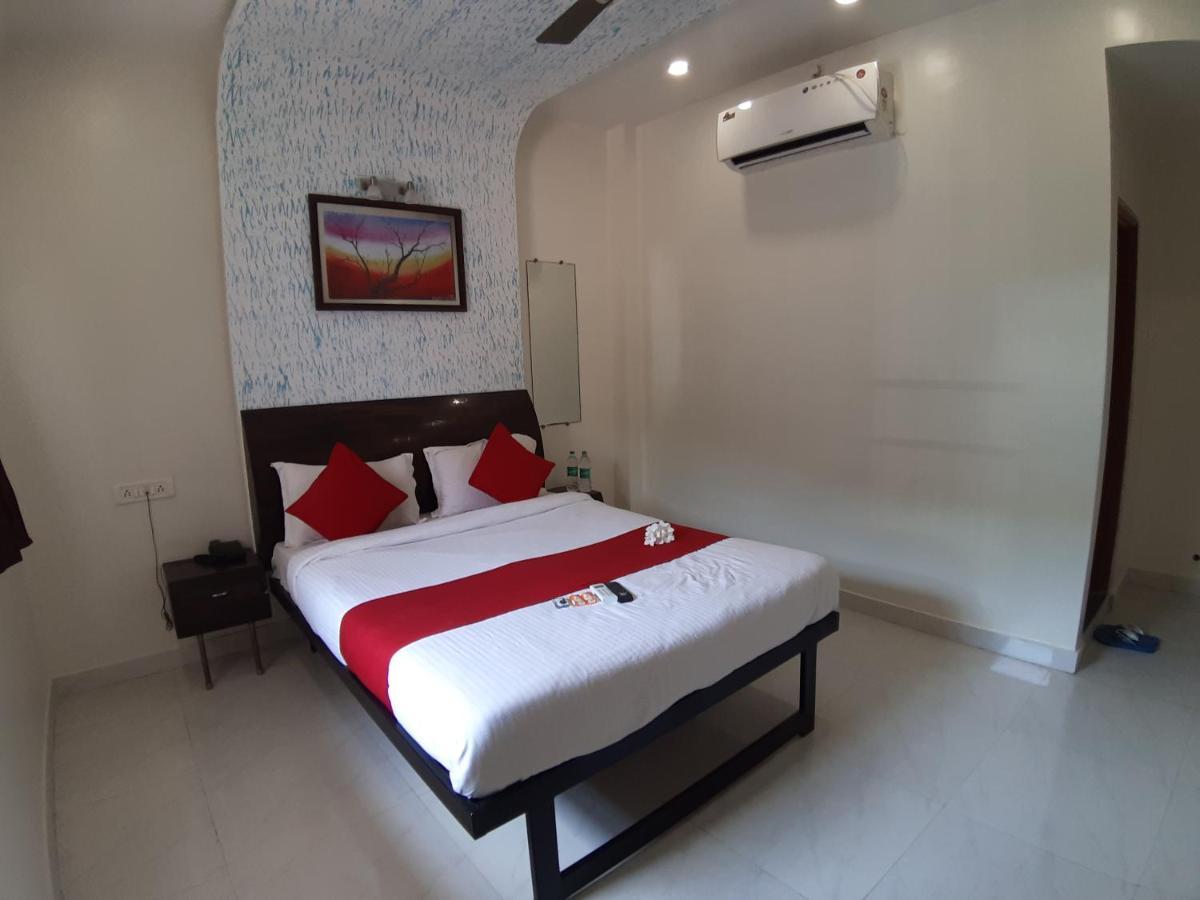 Hotel Great Annapurna Khuldabad Bagian luar foto