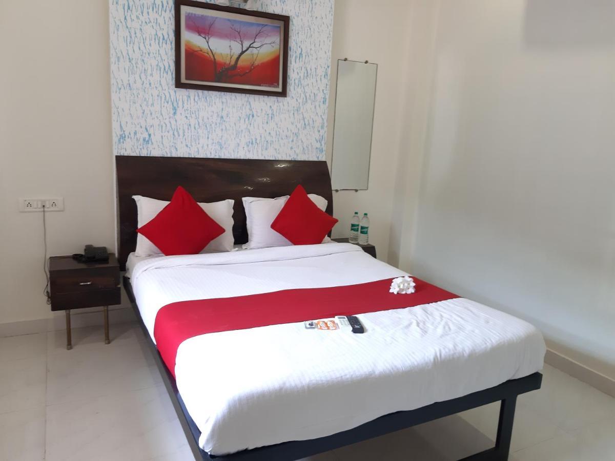Hotel Great Annapurna Khuldabad Bagian luar foto